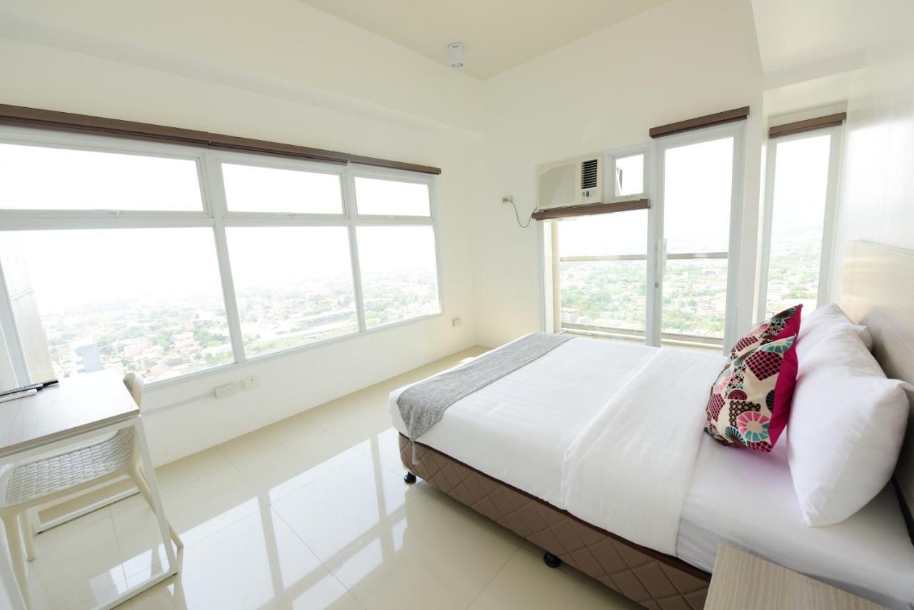 Eon Centennial Soho Hotel Cebu Ngoại thất bức ảnh